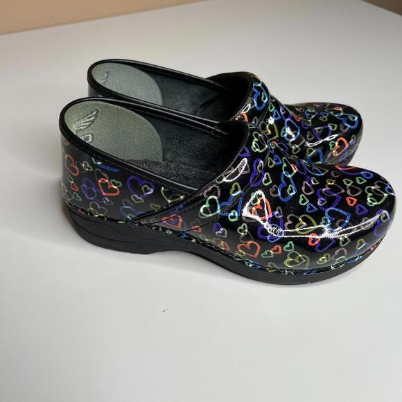 Dansko Professional Clogs Women’s Size 40 EU 9 US Black Patent Hearts - Picture 7 of 7